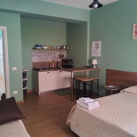 Incastro B&B In Crotone Exterior foto